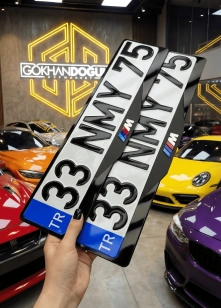 Ortası Mat Lüks Pleksi Plakalık Premium