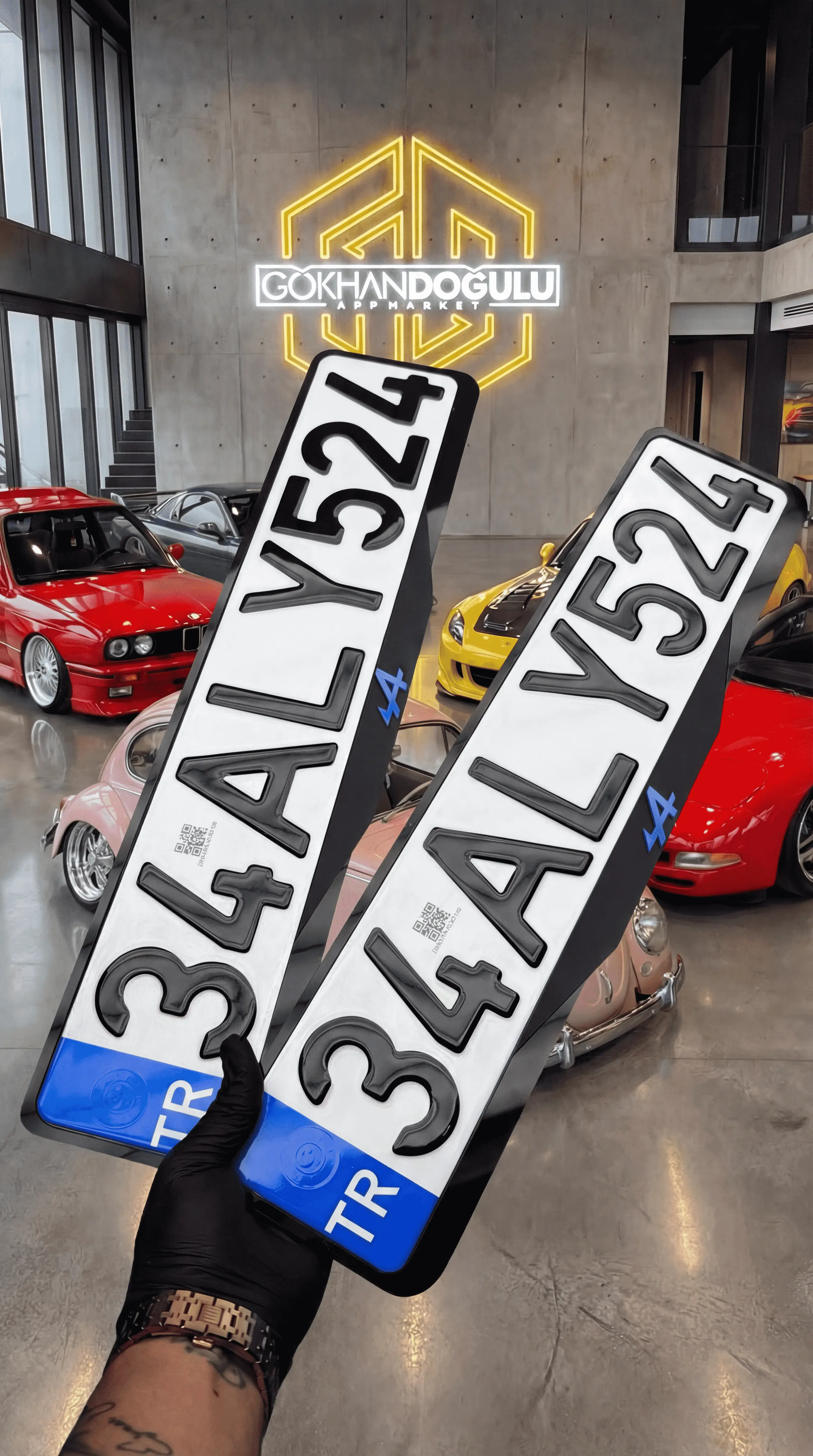 Kişiye Özel Ortası Mat Premium Plakalık Logolu